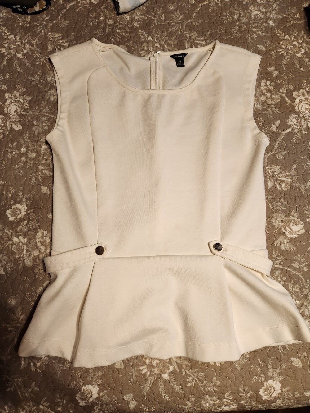 Ann Taylor Cream Peplum Sleeveless Top